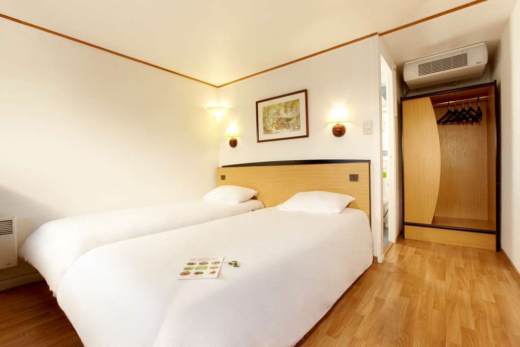 Campanile Thionville - Yutz Habitación foto